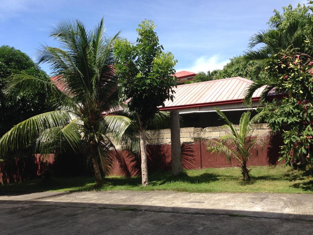 Ladaga Inn & Restaurant Panglao Eksteriør bilde